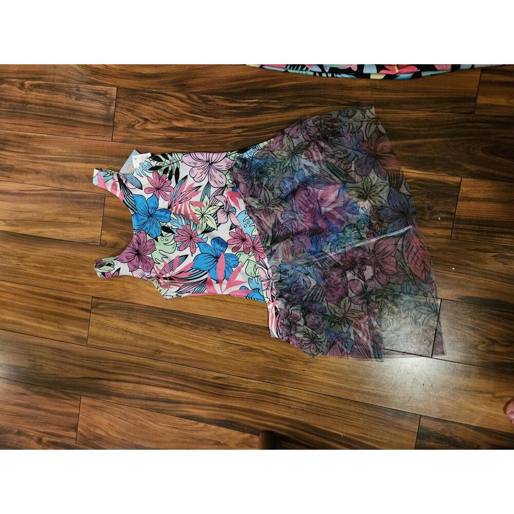 Nwt swimsuit 11/12